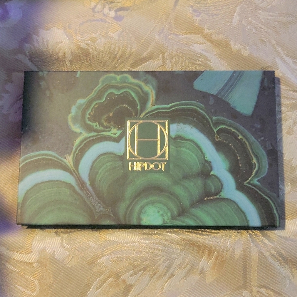HipDot Cenote Eyeshadow Palette 15 Matte & Shimmers Pigmented - NVR USED/TESTED